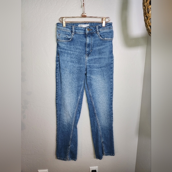 Zara Denim - ZARA Hi-Rise Front Side Slit Ankle Cropped Jeans Size 6